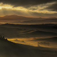 Buy canvas prints of Tuscan Dawn by Giovanni Giannandrea