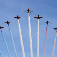Buy canvas prints of  The Red Arrows by Simon Russell
