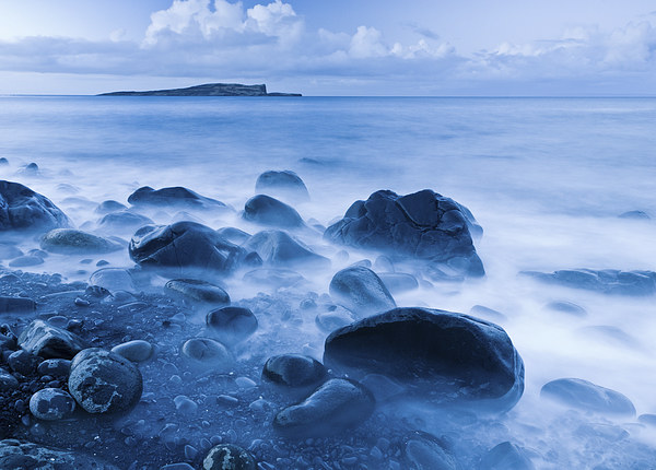 Staffin Bay, Isle of Skye, Scotland Picture Board by David Ross