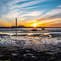 Buy canvas prints of Sunset across Southampton Water  by Sue Knight