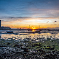 Buy canvas prints of Sunset at Calshot, Hampshire by Sue Knight