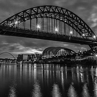 Buy canvas prints of The Tyne bridge by Phil Reay