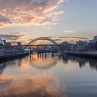 Buy canvas prints of Sunset on the Tyne by Phil Reay