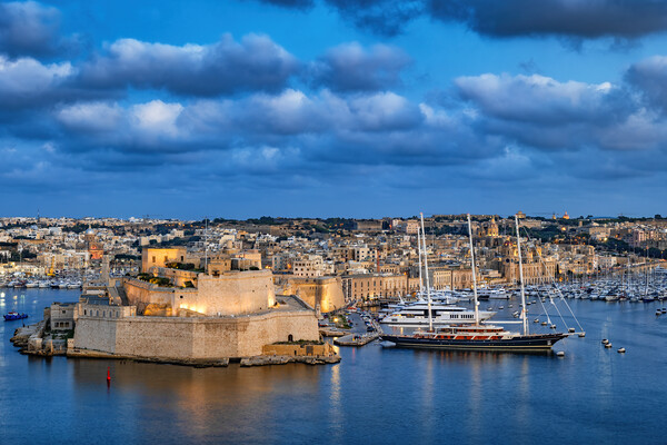City of Birgu in Malta at Dusk Picture Board by Artur Bogacki