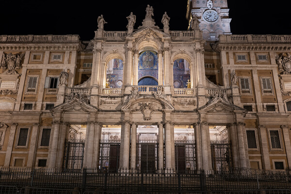 Basilica di Santa Maria Maggiore Facade At Night Picture Board by Artur Bogacki