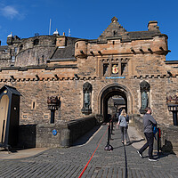 Buy canvas prints of Main Gate To Edinburgh Castle by Artur Bogacki