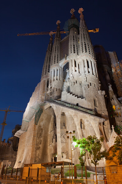 Passion Facade of the Sagrada Familia at Night Picture Board by Artur Bogacki