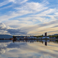 Buy canvas prints of Inveraray, Loch Fyne at Sunset. by Rich Fotografi 