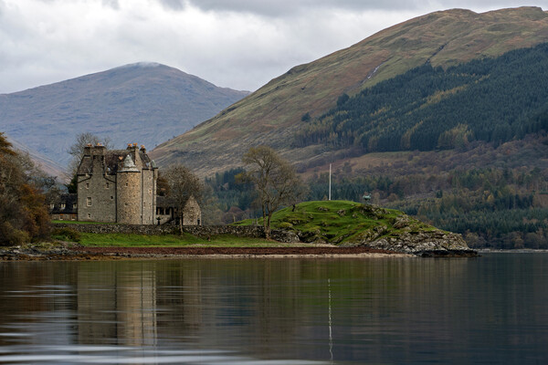Dunderave Castle on Loch Fyne Picture Board by Rich Fotografi 