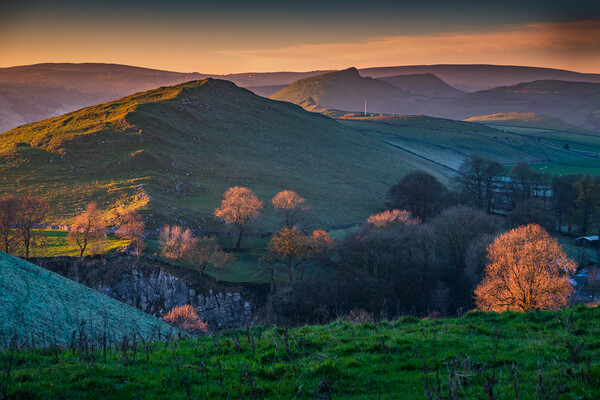 Sunset over the Derbyshire hills. Picture Board by Bill Allsopp