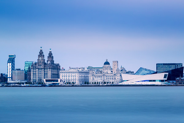Liverpool waterfront. Picture Board by Bill Allsopp