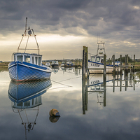 Buy canvas prints of The calm of dawn. by Bill Allsopp