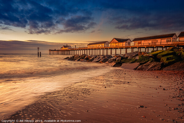 Southwold pier at dawn. Picture Board by Bill Allsopp