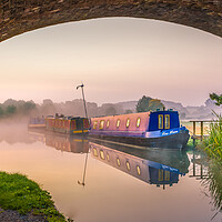 Buy canvas prints of Under the arch. by Bill Allsopp