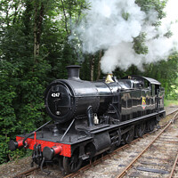Buy canvas prints of Steam train 4247 Bodmin & Wenford railway  by Simon Bratt LRPS