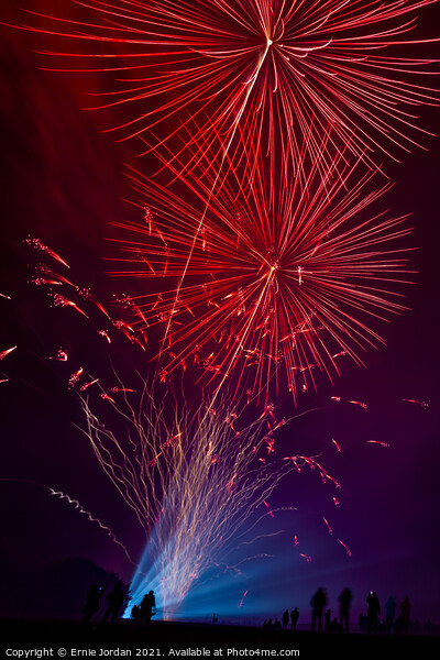 Fireworks 7114 Picture Board by Ernie Jordan