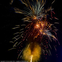 Buy canvas prints of Fireworks 7138 by Ernie Jordan
