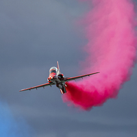 Buy canvas prints of  Red Arrows Synchro1 pulls out by Max Stevens