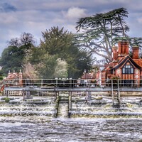 Buy canvas prints of Majestic Marlow Weir by Beryl Curran