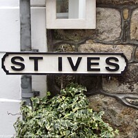 Buy canvas prints of Enchanting Sign in Picturesque St Ives by Beryl Curran