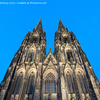 Buy canvas prints of COLOGNE 02 by Tom Uhlenberg