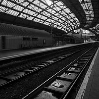 Buy canvas prints of Lime Street Station by David Chennell