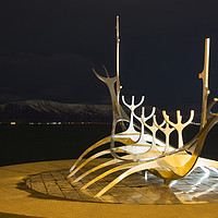 Buy canvas prints of The Sun Voyager by David Chennell