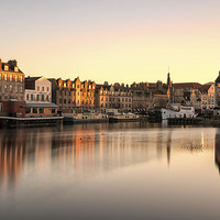 Buy canvas prints of  Winter Sunset at the Shore, Leith by Miles Gray
