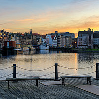 Buy canvas prints of Pastel coliurs at the Shore in Leith, Edinburgh by Miles Gray