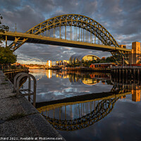 Buy canvas prints of Nearly Sunset at Newcastle by Ray Pritchard