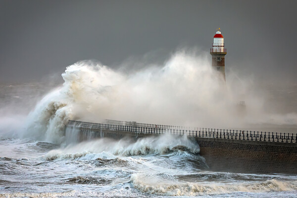 Storm at Roker Canvas Print by Ray Pritchard