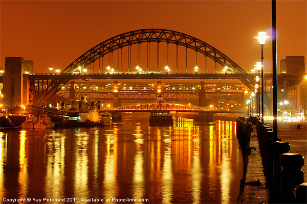 Red Hazy Tyne Picture Board by Ray Pritchard