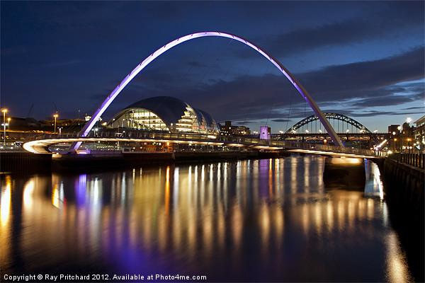 Millennium Bridge(Purple) Picture Board by Ray Pritchard