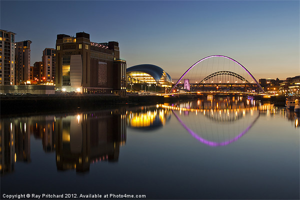 Newcastle Cityscape Picture Board by Ray Pritchard