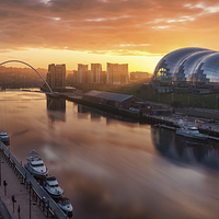 Buy canvas prints of  Sunrise Over The Tyne by Ray Pritchard