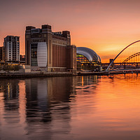 Buy canvas prints of River Tyne Sunset  by Ray Pritchard