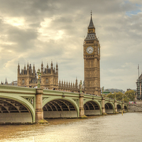 Buy canvas prints of  Westminster Bridge by Linda Corcoran LRPS CPAGB