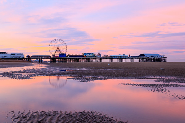 Blackpool Sunrise      Picture Board by chris smith