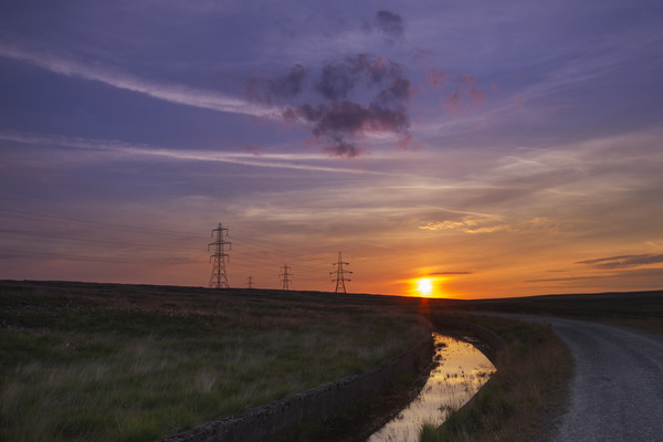 Sunset pylon  Picture Board by chris smith