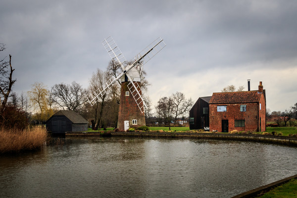 Hunsett Drainage Mill   Picture Board by chris smith