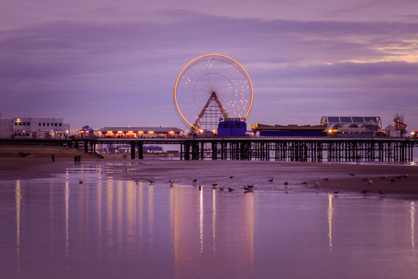 Blackpool at night Picture Board by chris smith