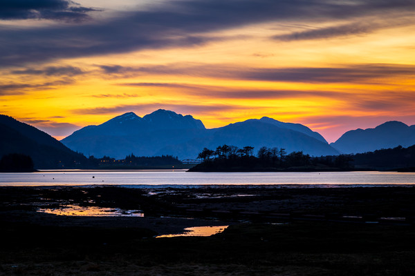 Loch leven Sunset  Picture Board by chris smith