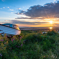 Buy canvas prints of Whitstable Sunstar by Stewart Mckeown