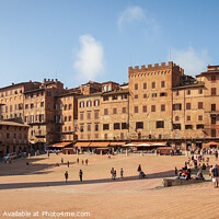 Buy canvas prints of Piazza del Campo, Siena by Peter O'Reilly