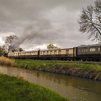Buy canvas prints of The Wealden Pullman  by Framemeplease UK