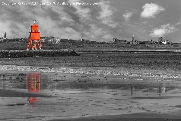 Groyne Lighthouse, South Shields Picture Board by Reg K Atkinson