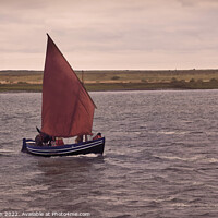 Buy canvas prints of Catch The Wind by Ian Merton