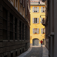 Buy canvas prints of Sidestreet, Milan by Richard Downs
