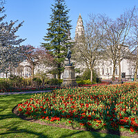 Buy canvas prints of Cardiff City Hall by Richard Downs