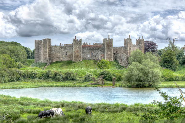 Castle on the Hill - Framlingham Picture Board by David Stanforth